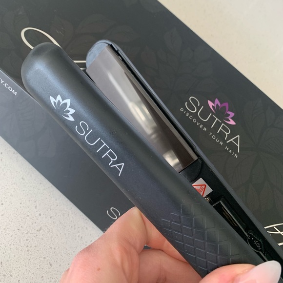 Full ceramic Infrared Hair Straightener - Picture 4 of 4